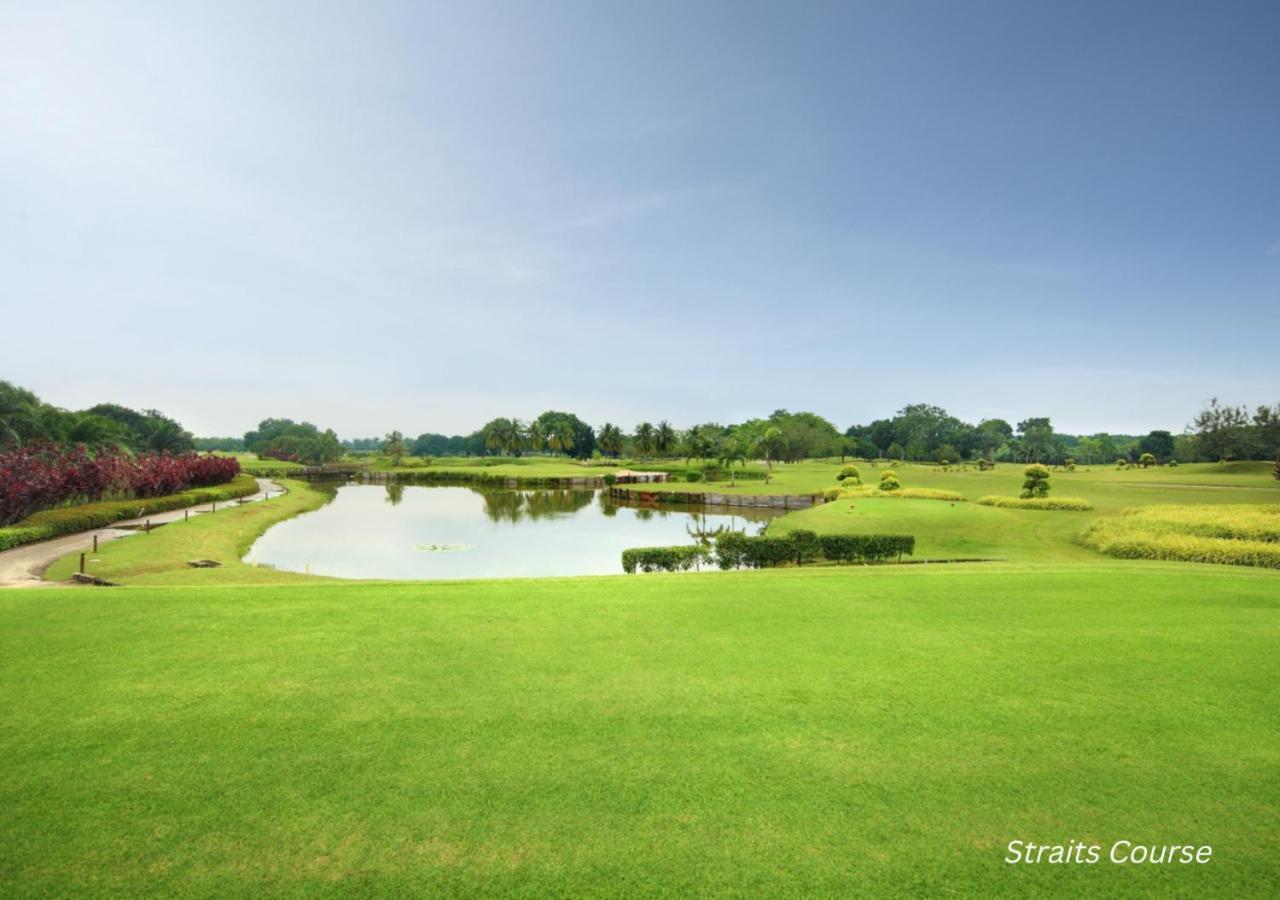 Tanjung Puteri Golf And Resort Malaysia Pasir Gudang Exterior photo